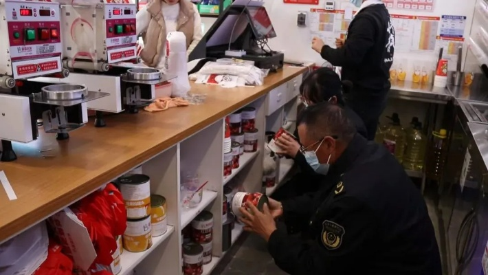 深圳严查违规餐饮品牌，维护消费者权益